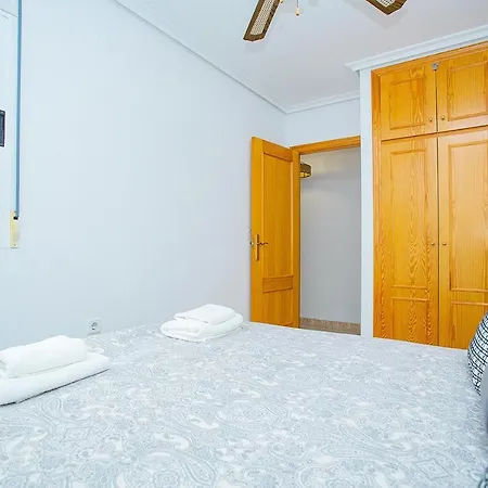 051 Laguna - Alicante Apartment *